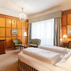 Otel Koenig Von Ungarn