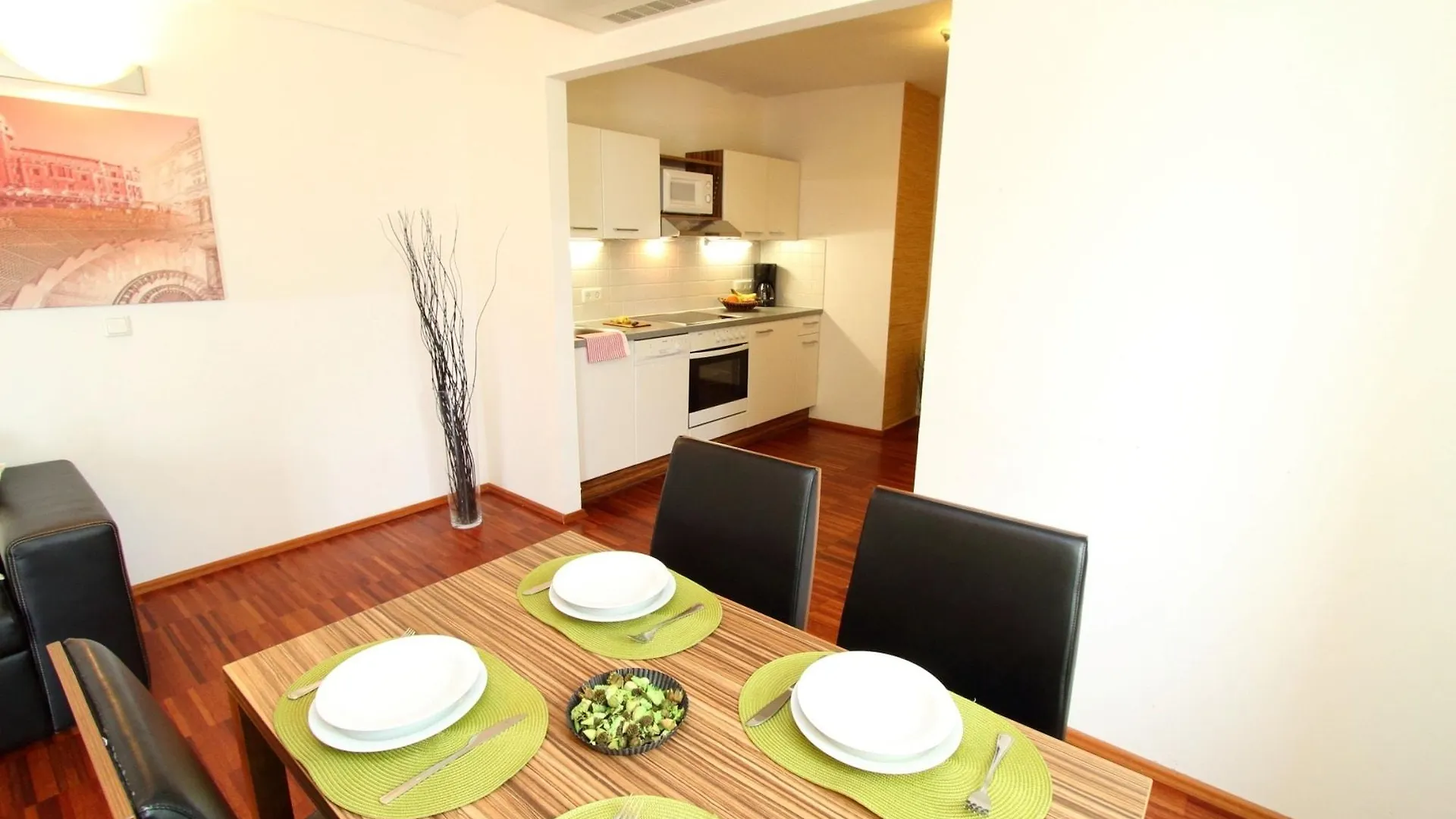 **** Hotel apartamentowy Royal Living Apartments Wiedeń Austria